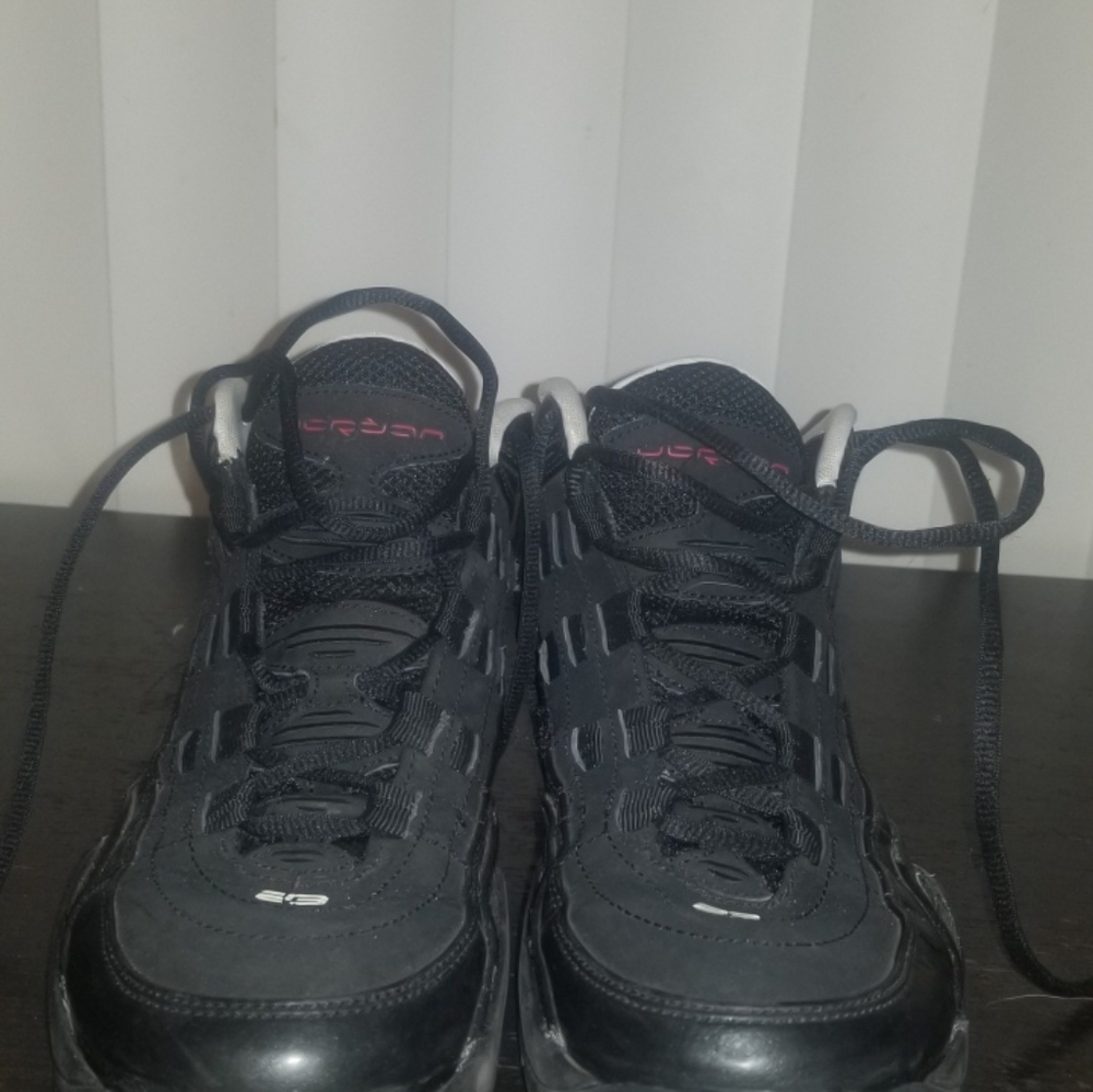 Jordan basketball shoes
